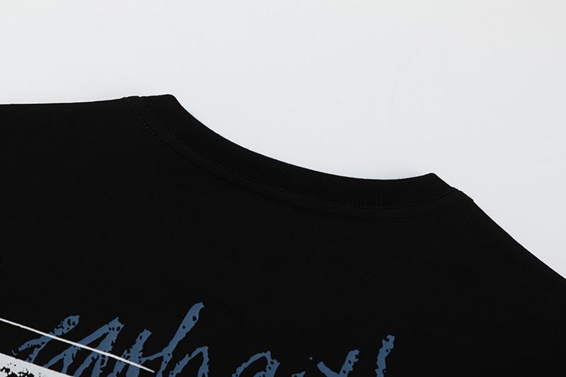 Unclassified Brand T-Shirts